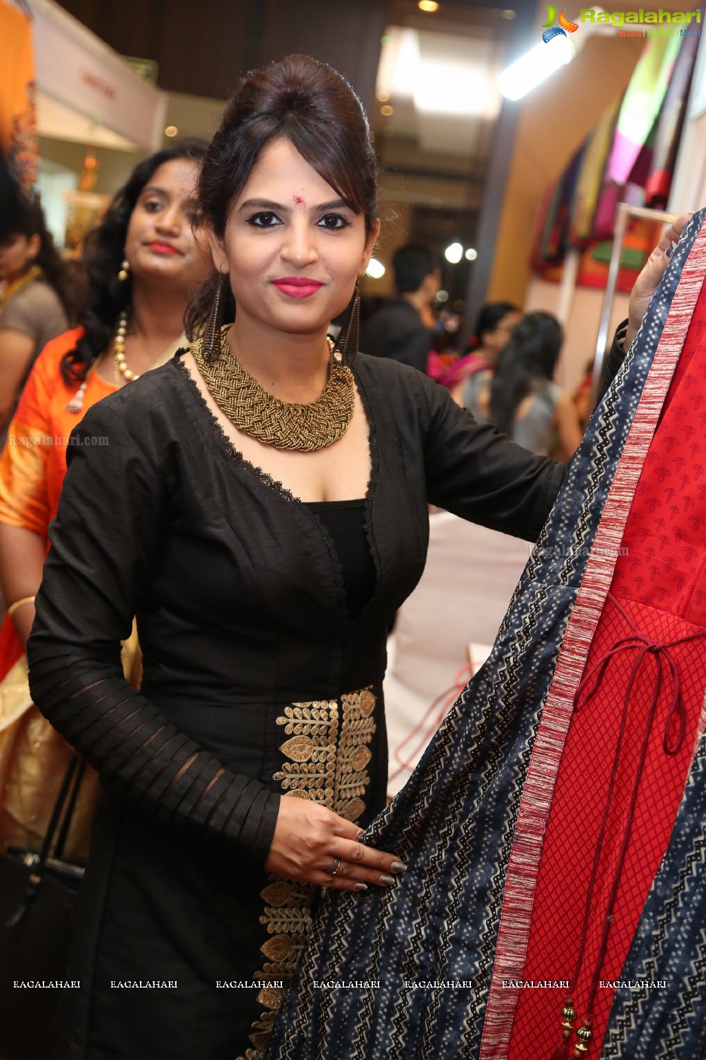 Rachana Smith inaugurates Singar Lifestyle Expo at Taj Deccan