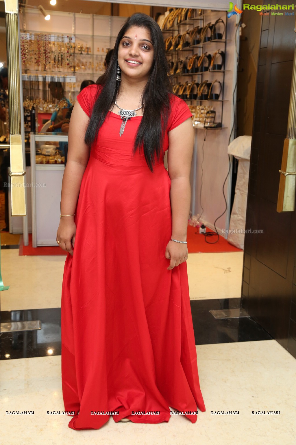 Rachana Smith inaugurates Singar Lifestyle Expo at Taj Deccan