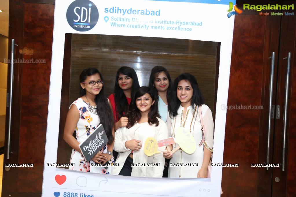 Solitaire Diamond Institute Convocation & Seminar, Taj Vivanta