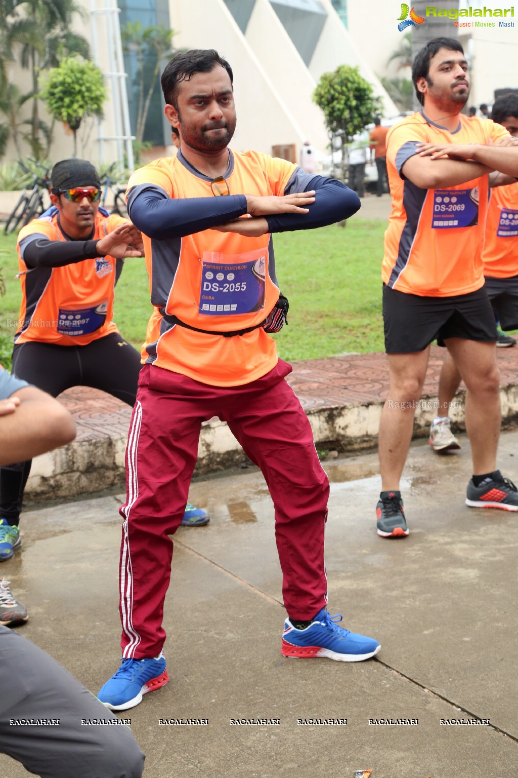 Triathlon 2017 by The Great Hyderabad Adventure Club at Gachibowli Stadium