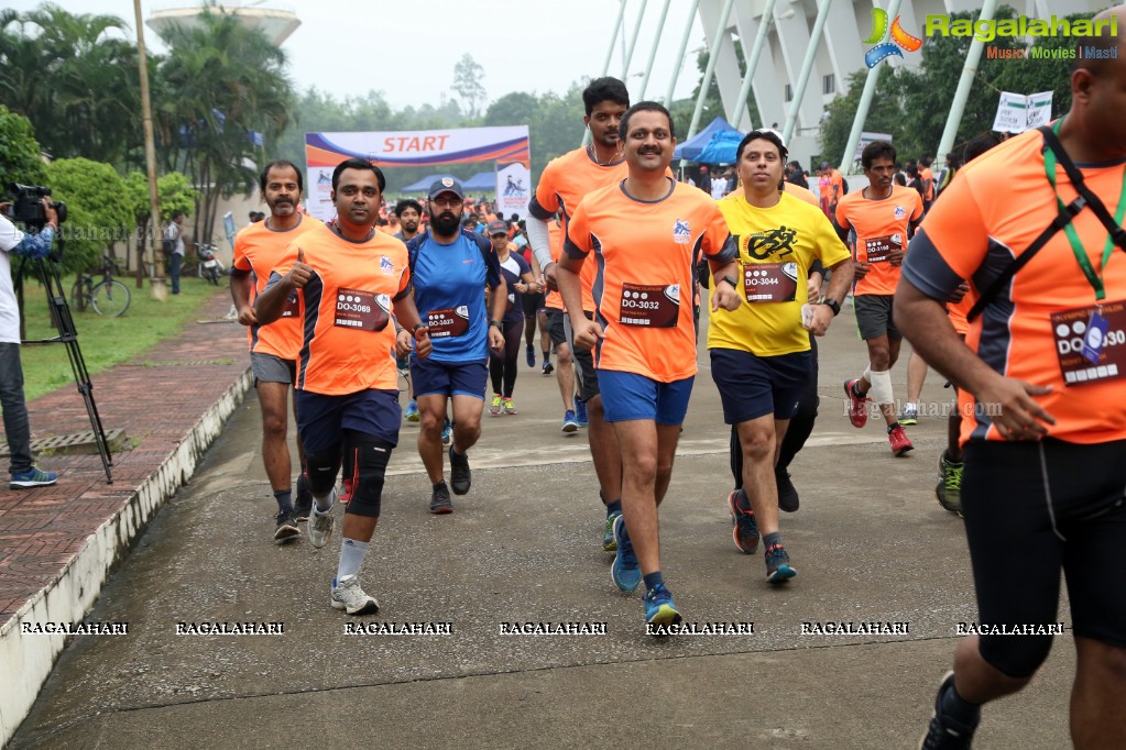 Triathlon 2017 by The Great Hyderabad Adventure Club at Gachibowli Stadium