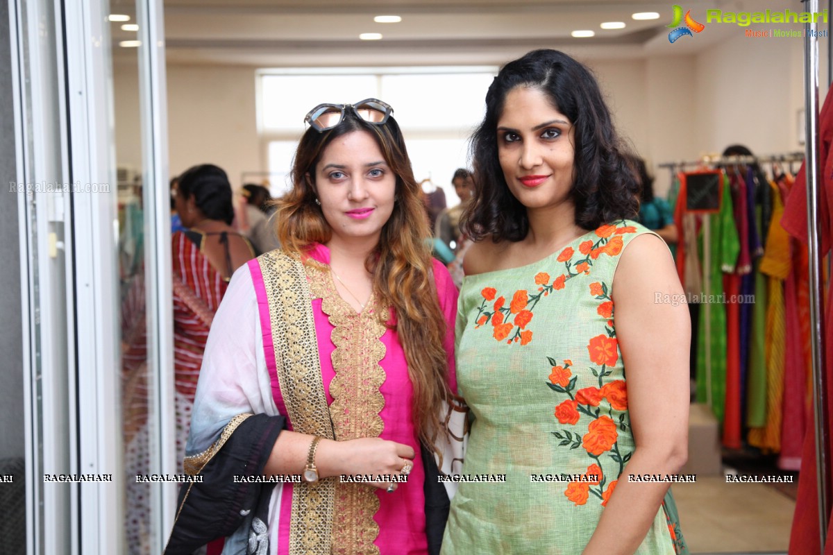 Vastraabharanam Exhibition and Sale of Jewellery and Clothing at Yukatalaya