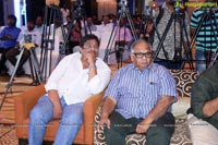 Vijay Deverakonda-Raashi Khanna-Kranthi Madhav Film Launch