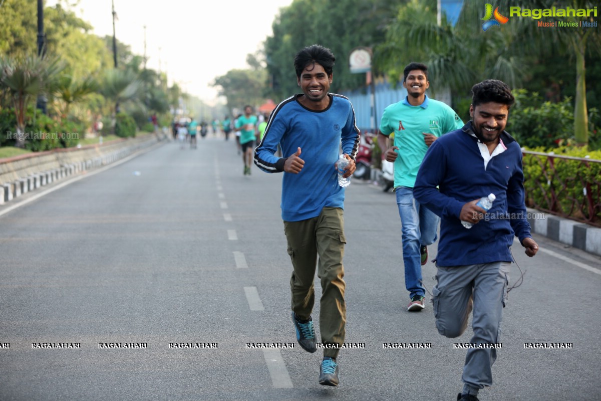 10K INTENCITY RUN 2018 - People's Plaza, Necklace Road - Hyderabad