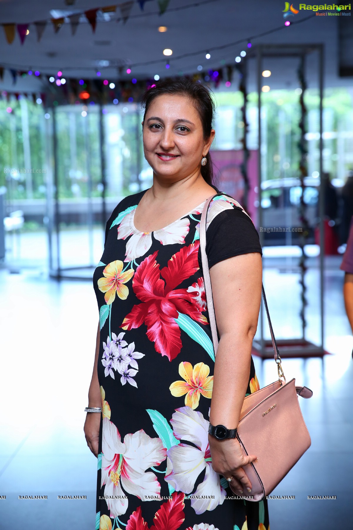 Ananya Simlai Inaugurates Sashi Nahata's Akritti Elite - The Day & Night Bazaar @ The Park, Hyderabad