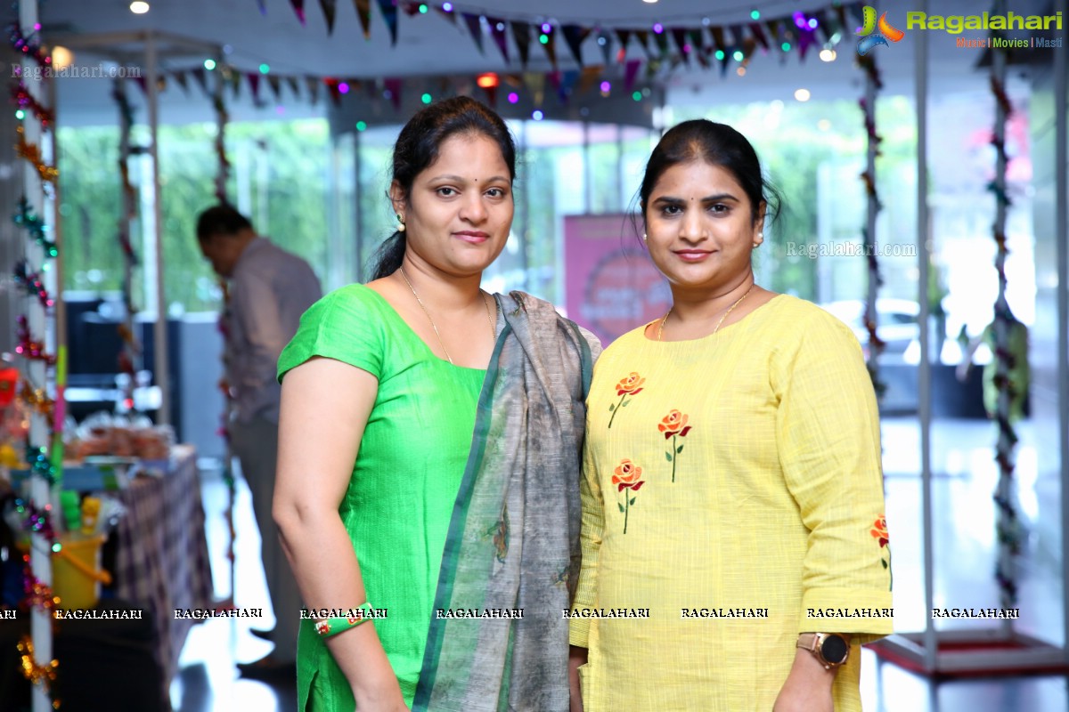 Ananya Simlai Inaugurates Sashi Nahata's Akritti Elite - The Day & Night Bazaar @ The Park, Hyderabad