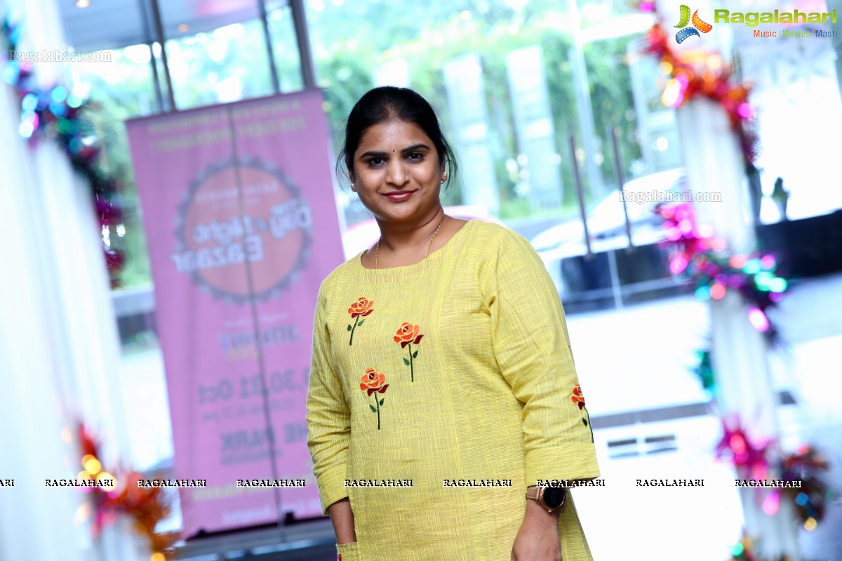 Ananya Simlai Inaugurates Sashi Nahata's Akritti Elite - The Day & Night Bazaar @ The Park, Hyderabad