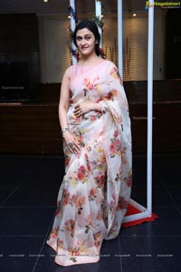 Ananya Simlai Inaugurates Akritti Elite