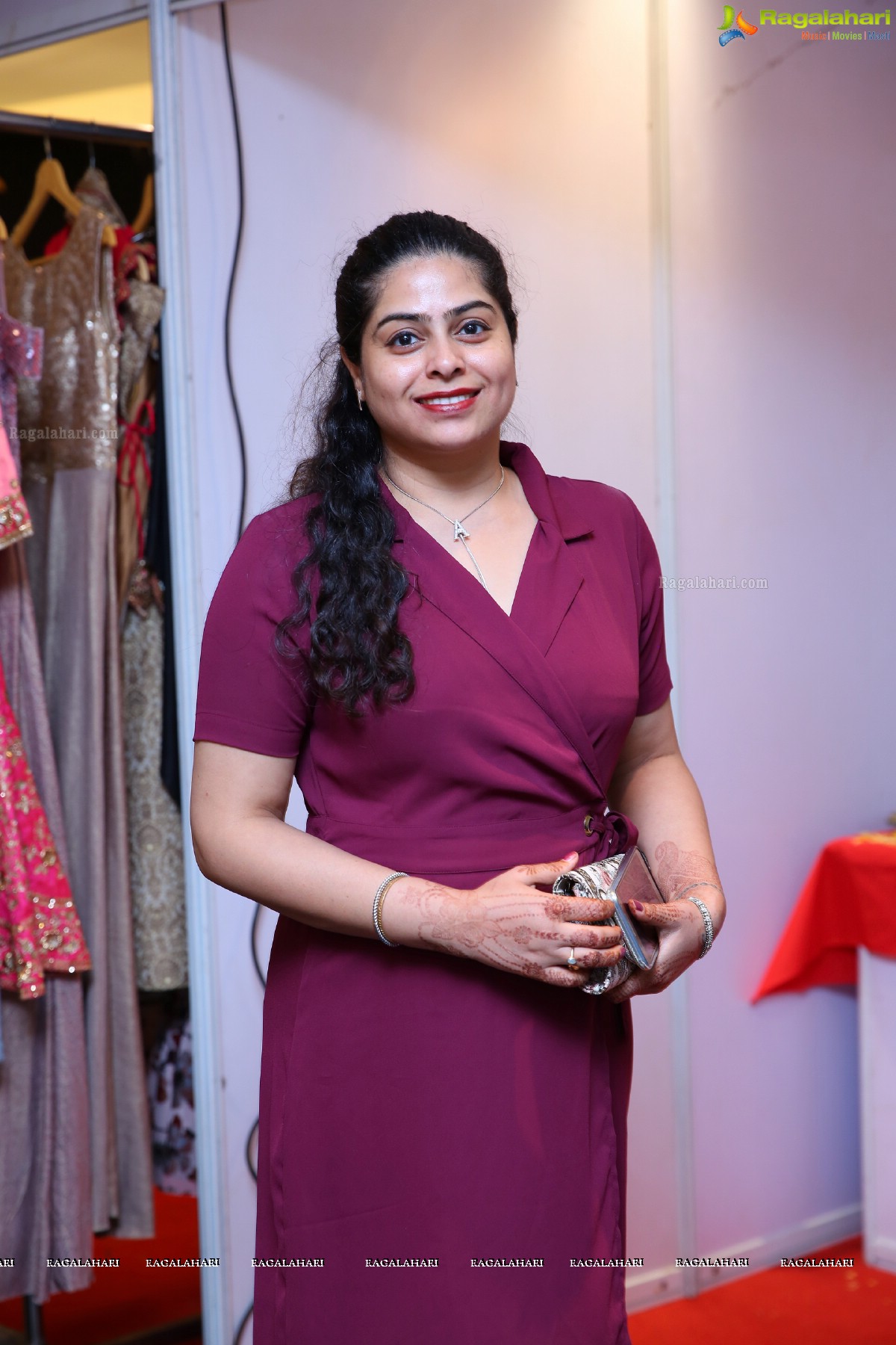 Ananya Simlai Inaugurates Sashi Nahata's Akritti Elite - The Day & Night Bazaar @ The Park, Hyderabad