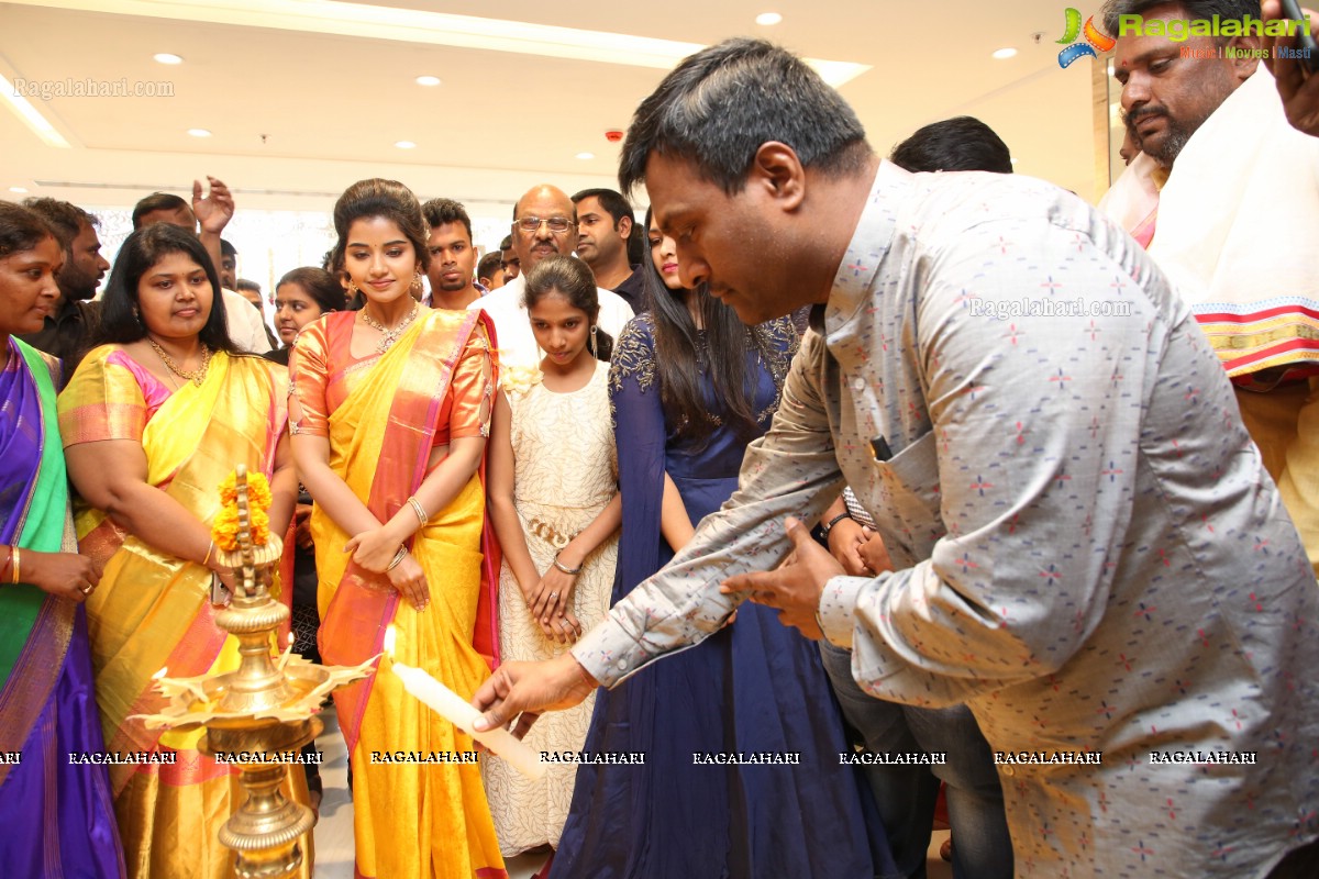 Anupama Parameswaran Launches RS Brothers at A.S.Rao Nagar, Hyderabad