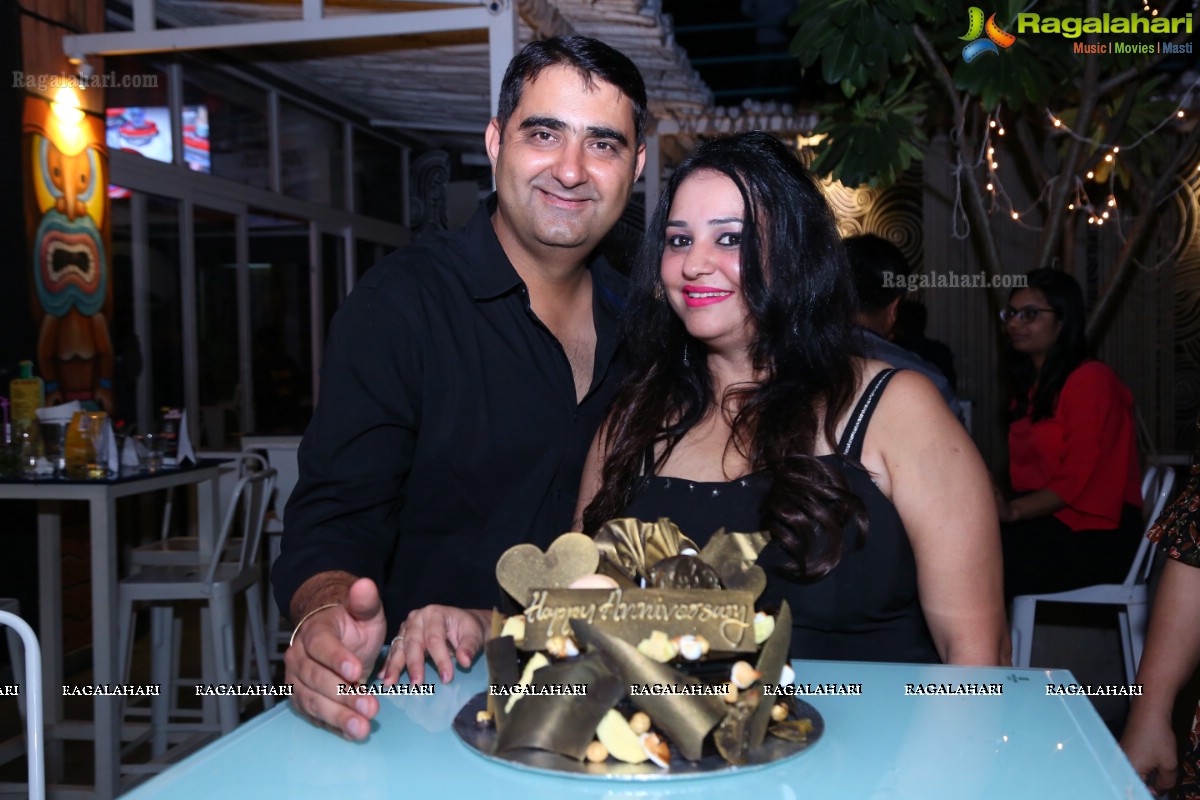 Ashish & Simran Wedding Anniversary at Tiki Shack