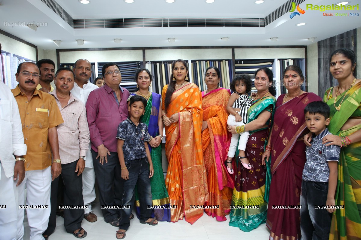 Rashmi Gautam Launches Bhagawati Shopping Mall @ Champapet