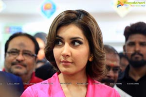 Big C Store Launch By Raashi khanna