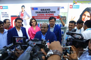 Big C Store Launch By Raashi khanna