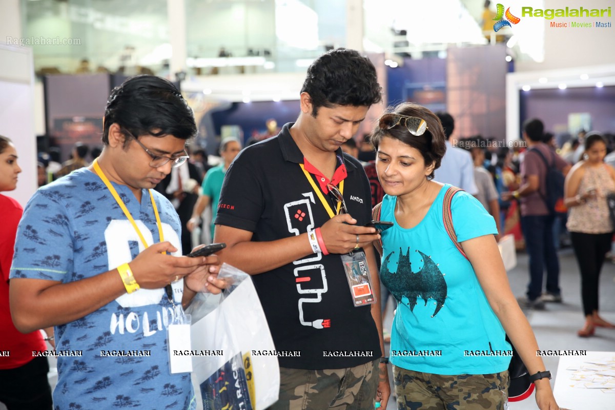 Comic Con/Mobile Gaming Scene Celebration at HITEX