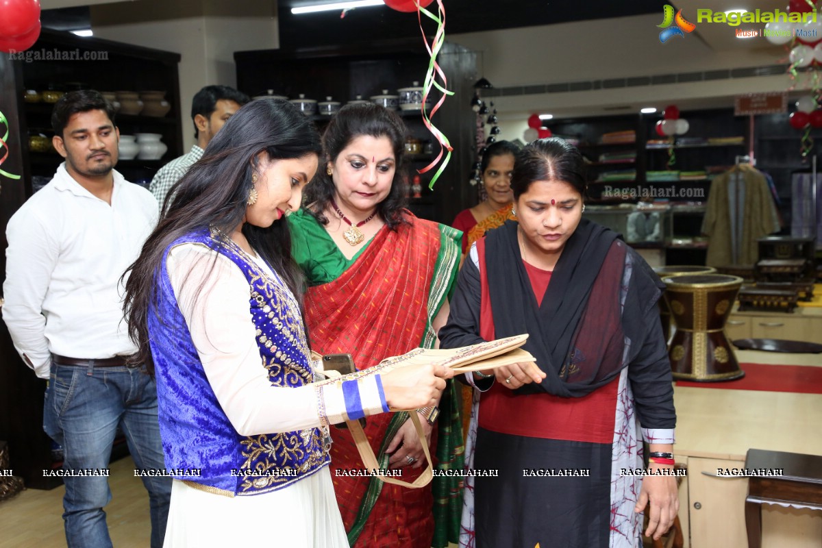 CCIC Organises an Exhibition Cum Sale ‘Cottage Craft Mela’