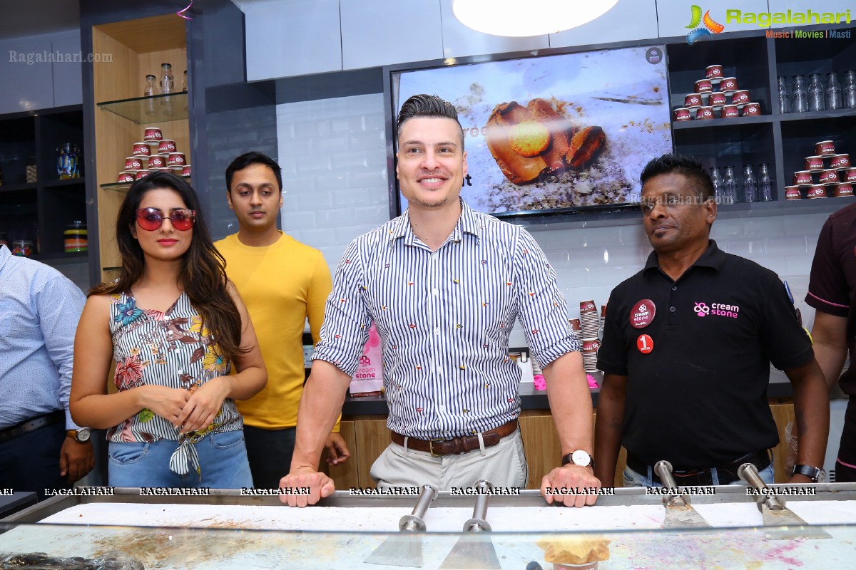 Creamstone Ice Creams in Association with Swiggy and Ben Ungerman