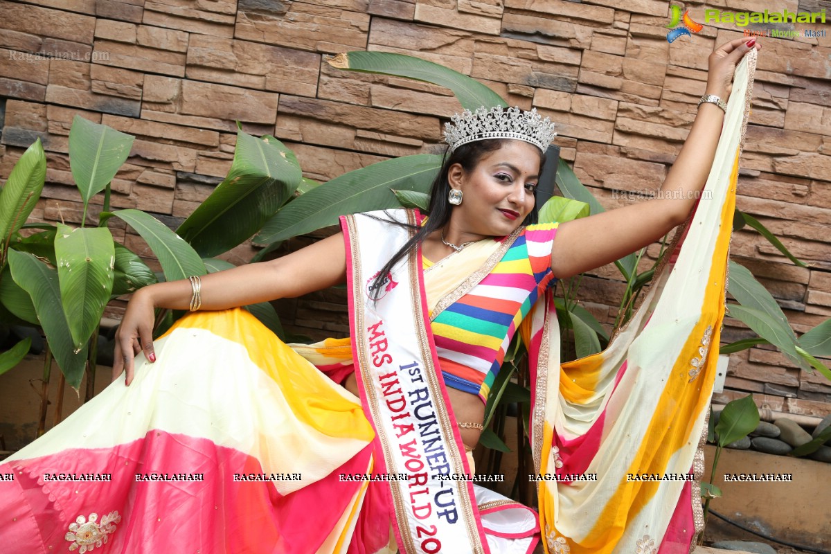 Dazzle Team Miss & Mrs Telangana 2019 Press Meet