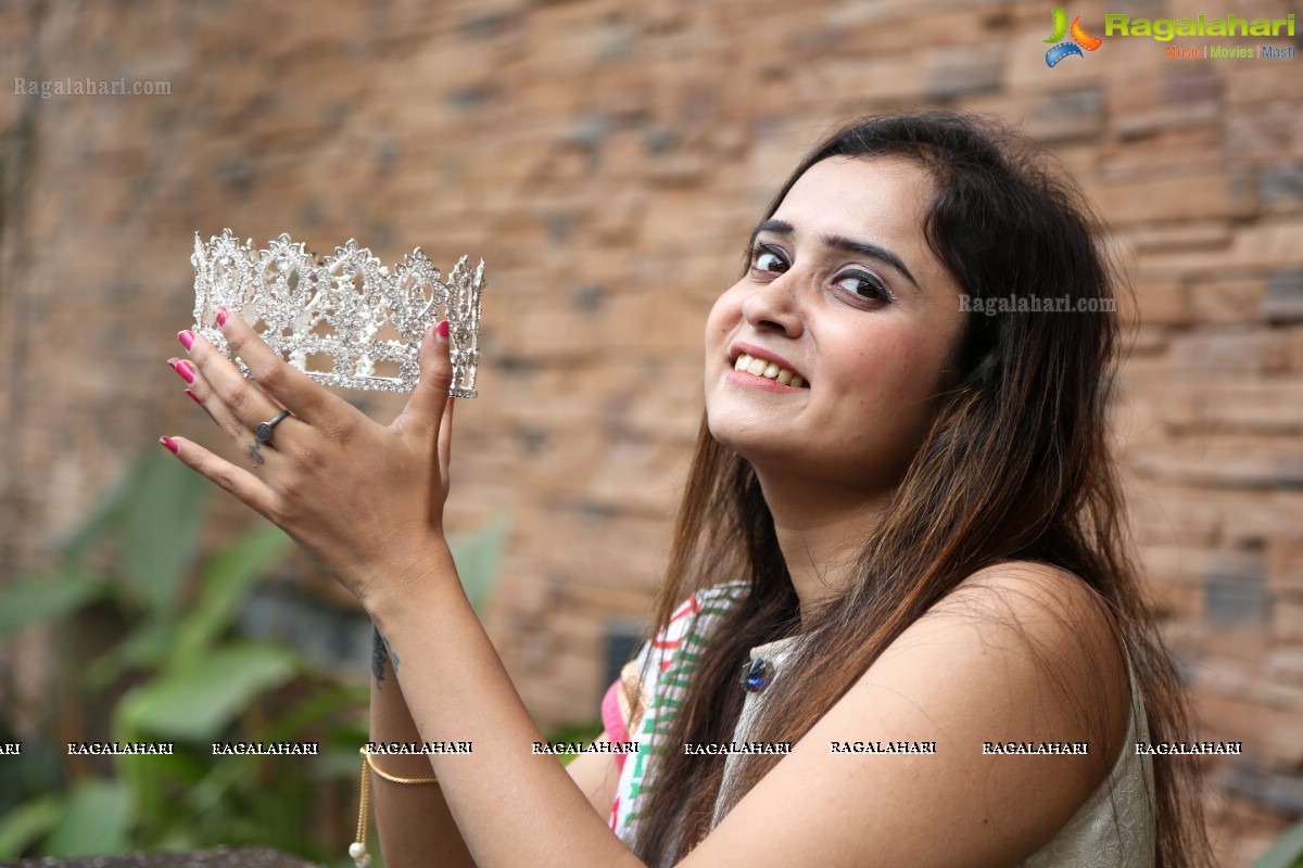 Dazzle Team Miss & Mrs Telangana 2019 Press Meet