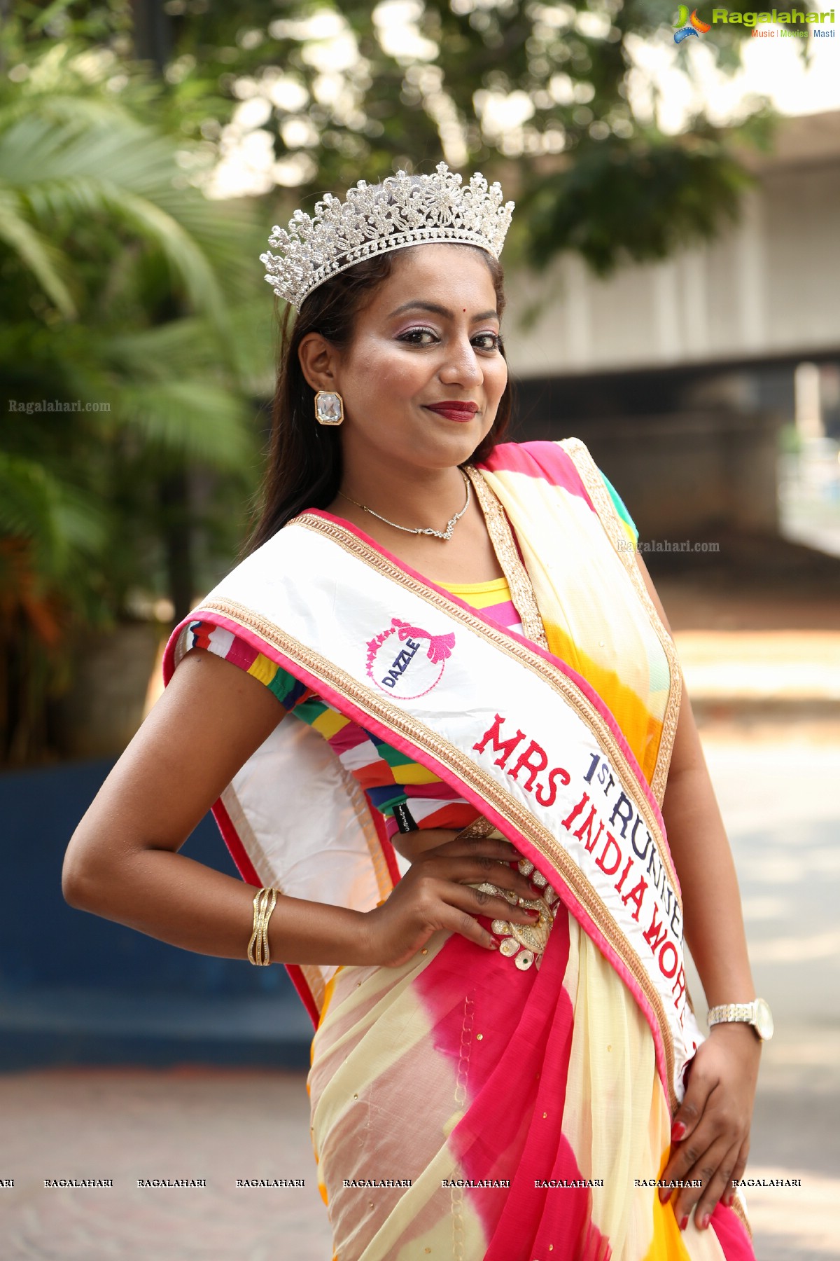 Dazzle Team Miss & Mrs Telangana 2019 Press Meet