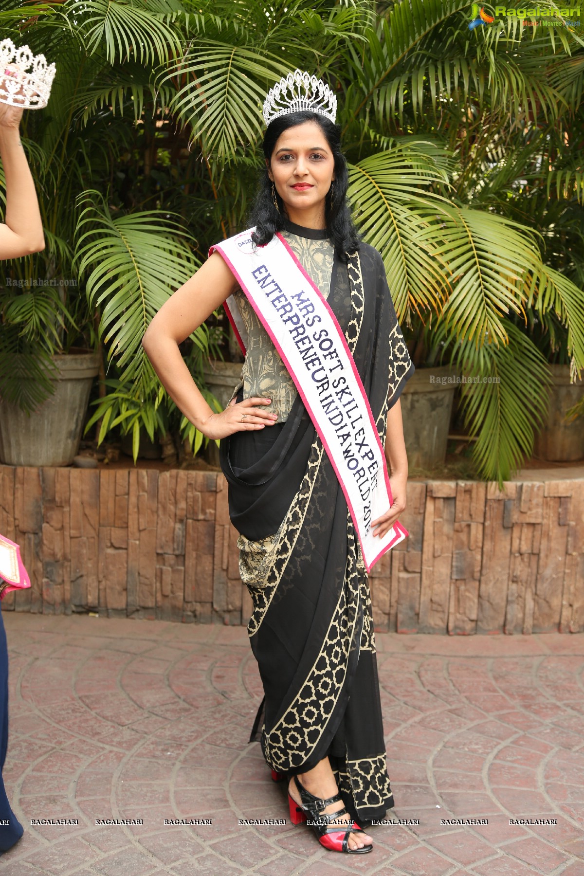 Dazzle Team Miss & Mrs Telangana 2019 Press Meet