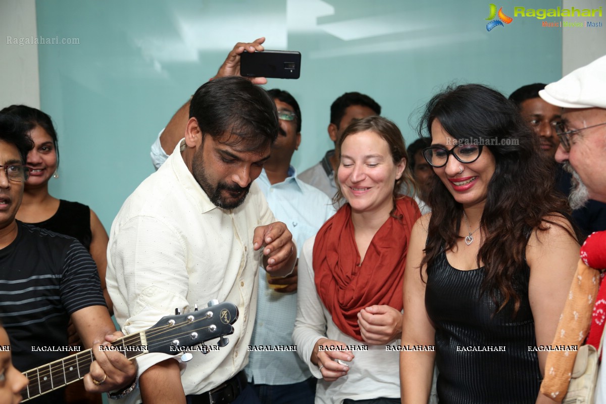 Deepak Sharma’s Birthday Bash Hosted by Ruchika Sharma