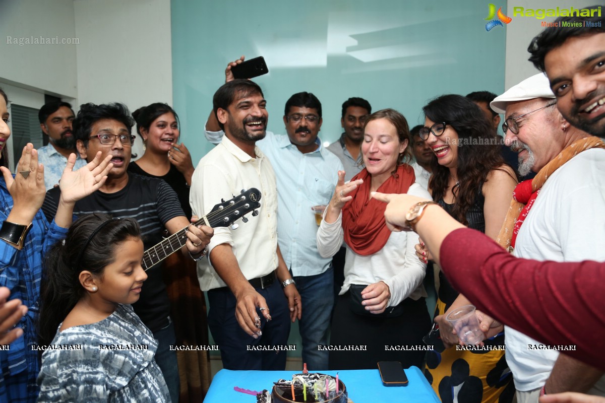 Deepak Sharma’s Birthday Bash Hosted by Ruchika Sharma