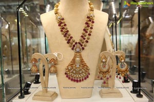 Diva Galleria - An Exhibition of Luxurious Diamond & Temple 