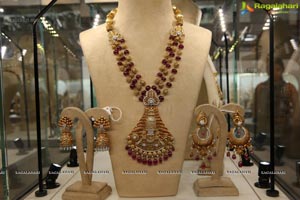 Diva Galleria - An Exhibition of Luxurious Diamond & Temple 