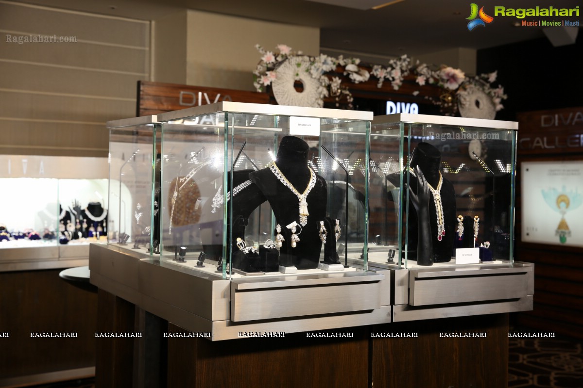 Diva Galleria - An Exhibition of Luxurious Diamond & Temple Jewellery @ Park Hyatt