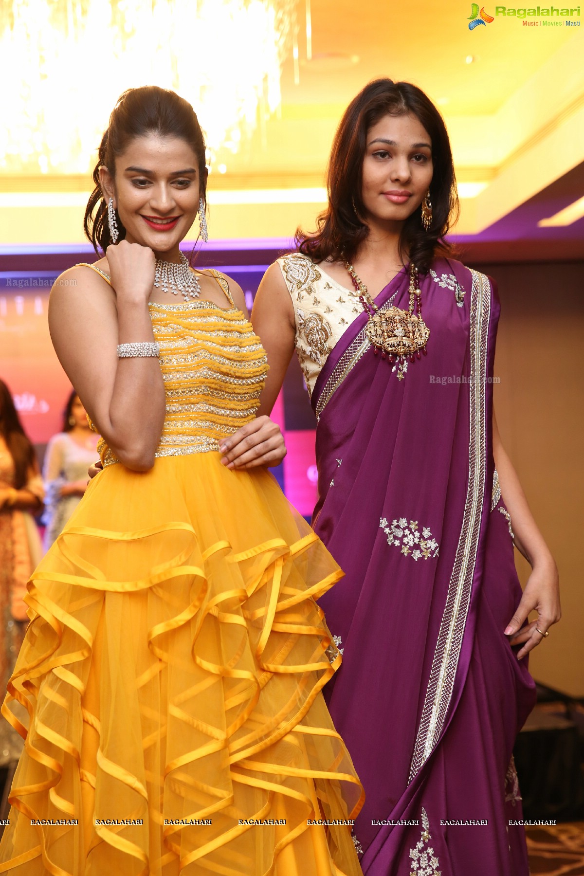 Showcase of Exquisite Jewellery of 'Diva Galleria' Organized by Pavitra Jewels