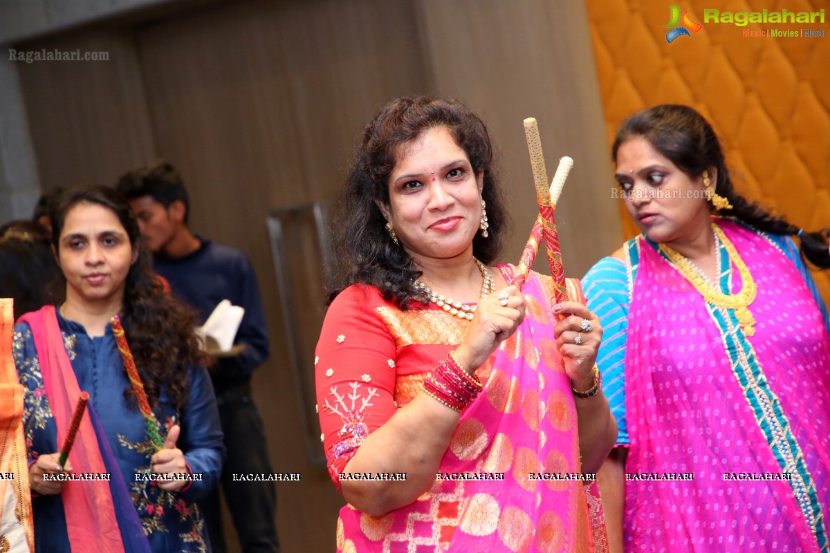 Divinos Ladies Club Navratri Dandiya Celebrations 2018
