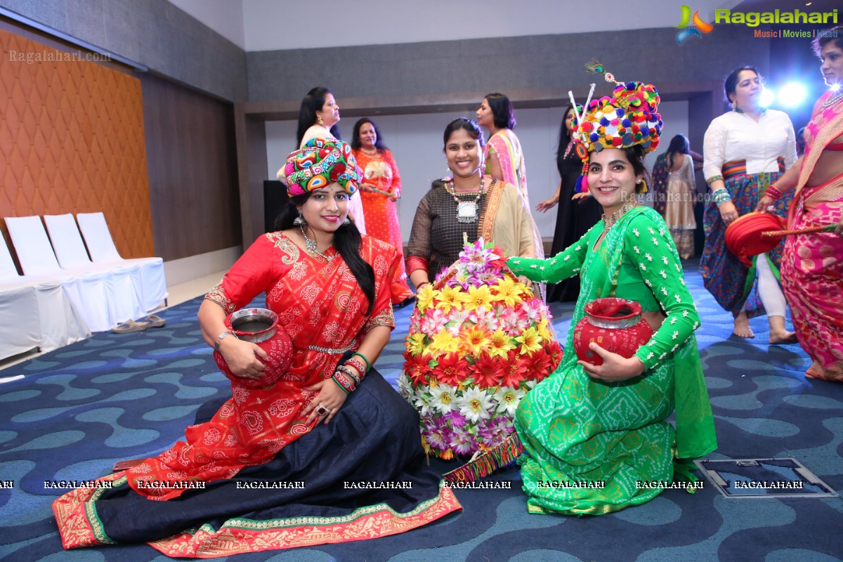 Divinos Ladies Club Navratri Dandiya Celebrations 2018