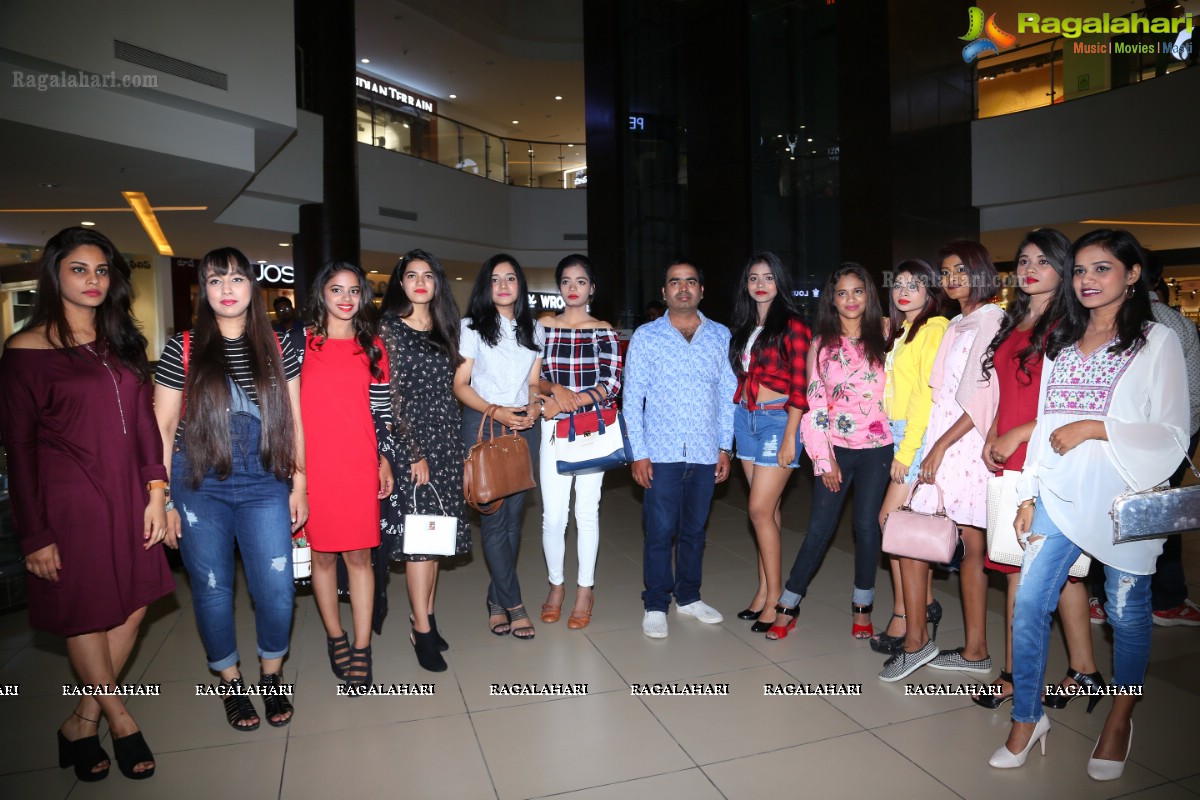 Shoppers Stop Fashion Show at Next Galleria Mall, Panjagutta