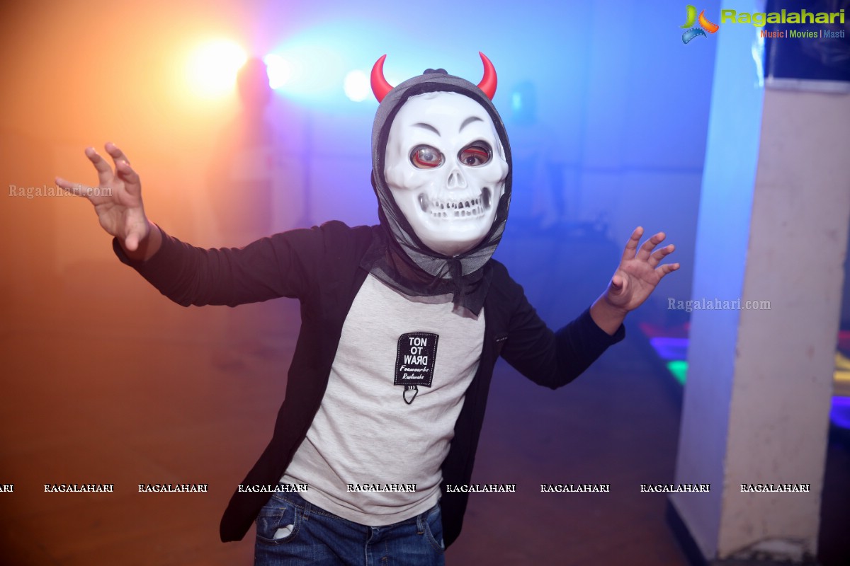 Halloween DJ Party - Biggest Halloween Bash at Country Club, Begumpet Hyderabad