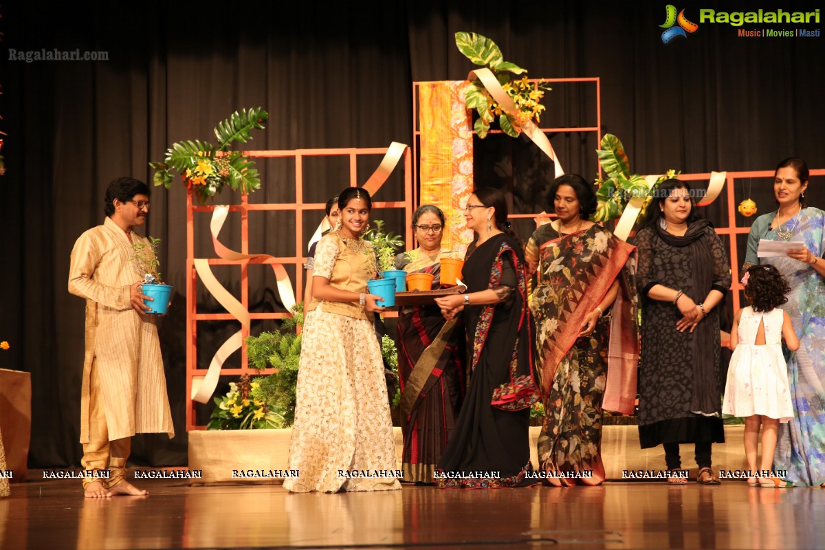 Ikebana International Hyderabad Chapter #250 Organises Ikebana Demonstration by Ohryu Rekha Reddy at Shilpakala Vadika