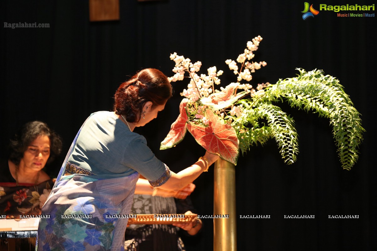 Ikebana International Hyderabad Chapter #250 Organises Ikebana Demonstration by Ohryu Rekha Reddy at Shilpakala Vadika