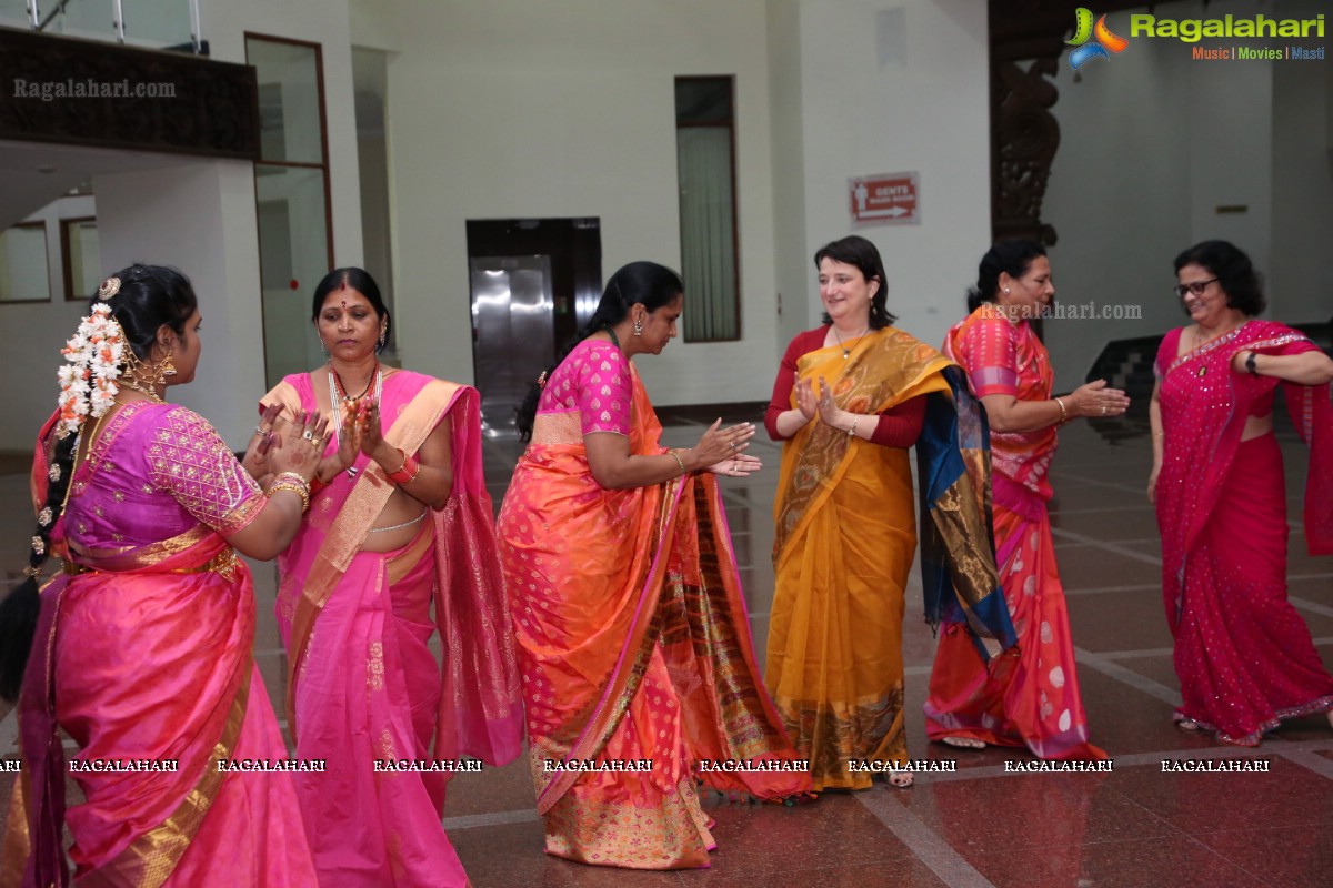 Ikebana International Hyderabad Chapter #250 Organises Ikebana Demonstration by Ho-Ren Sharda Reddy at Shilpakala Vadika