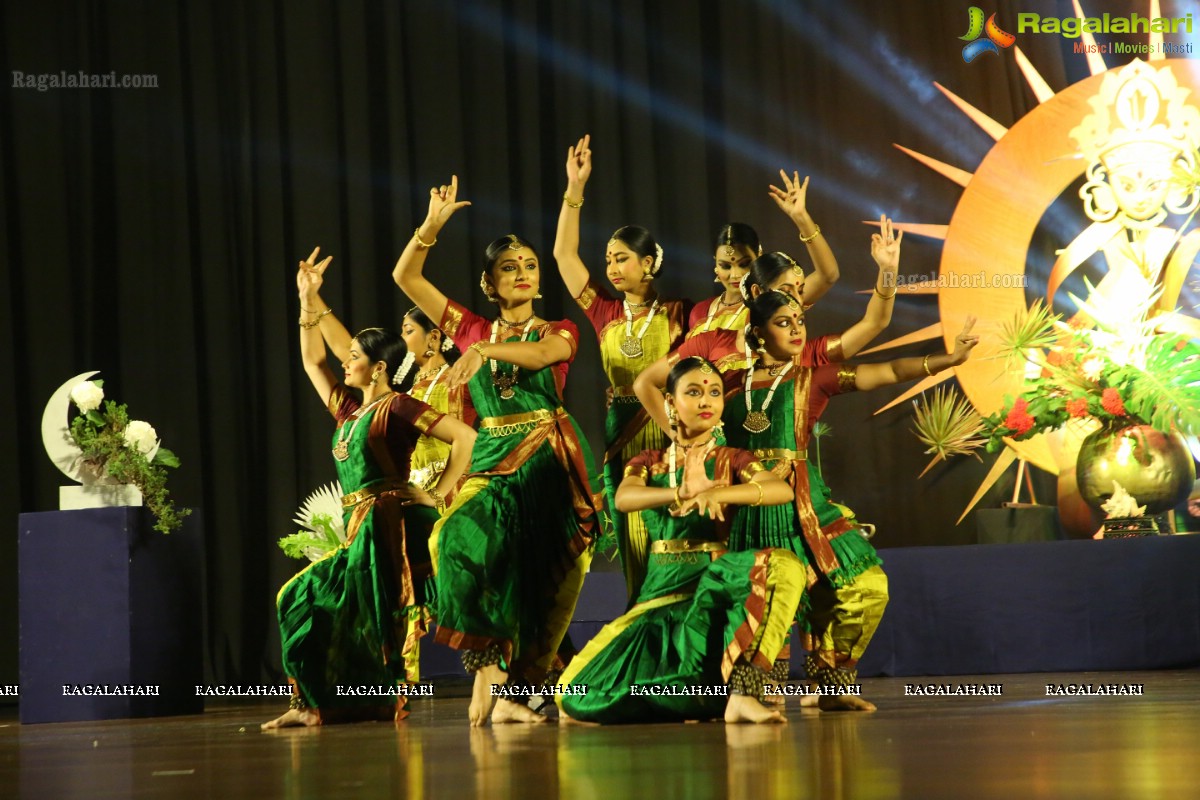 Ikebana International Hyderabad Chapter #250 Organises Ikebana Demonstration by Ho-Ren Sharda Reddy at Shilpakala Vadika