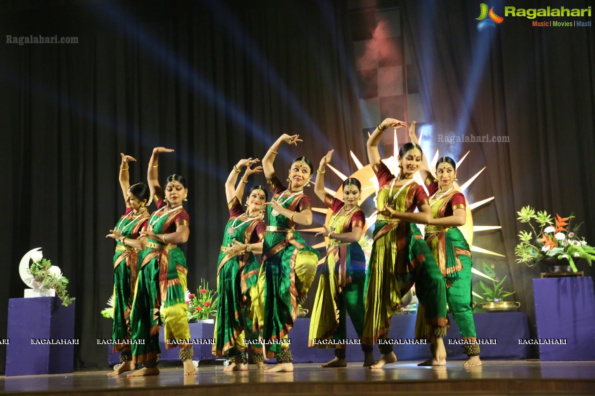 Ikebana International Hyderabad Chapter #250 Organises Ikebana Demonstration by Ho-Ren Sharda Reddy at Shilpakala Vadika