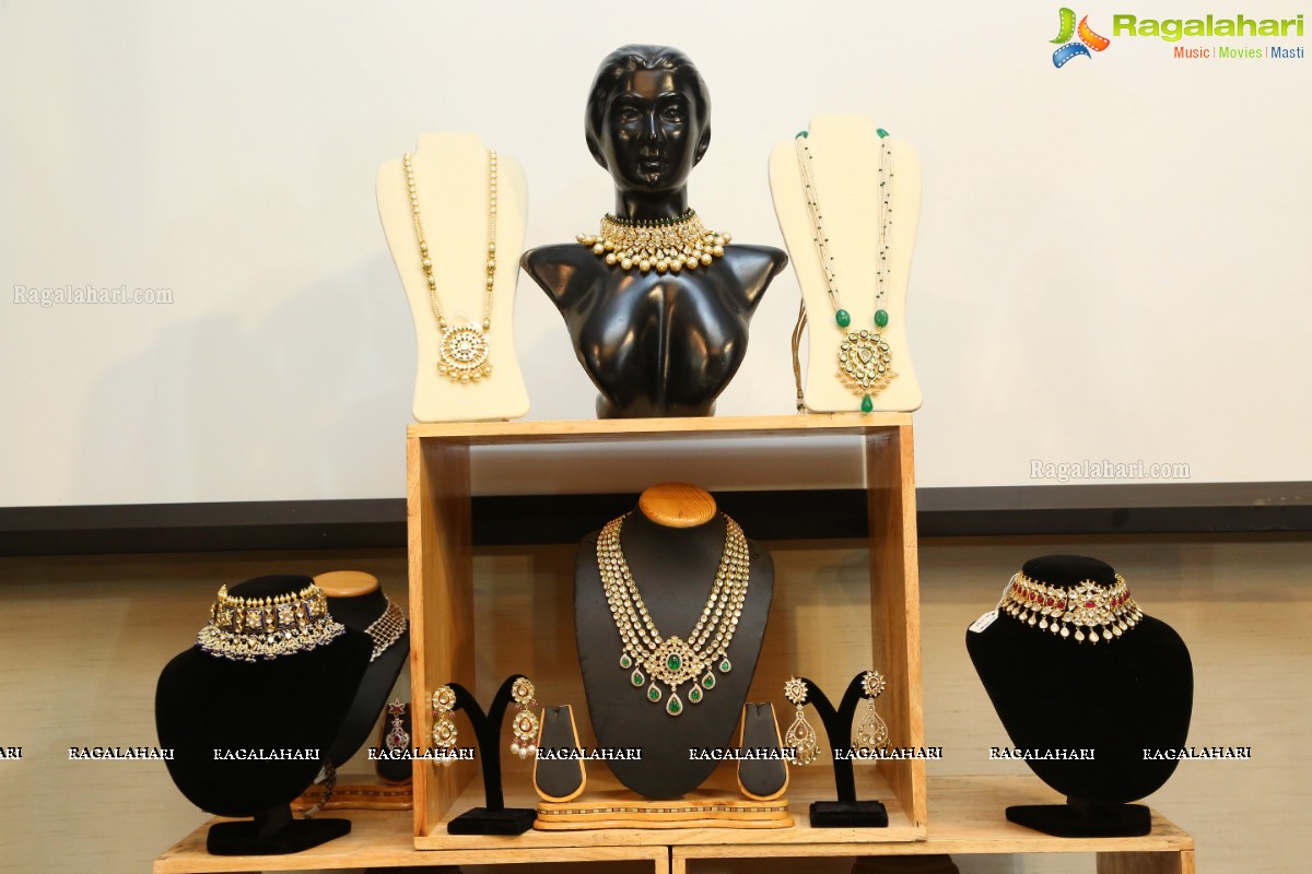 Jaipur Gems And Jewels Along With Patny Jewels Conducts Unique Jewellery Exhibition at Park Hyatt