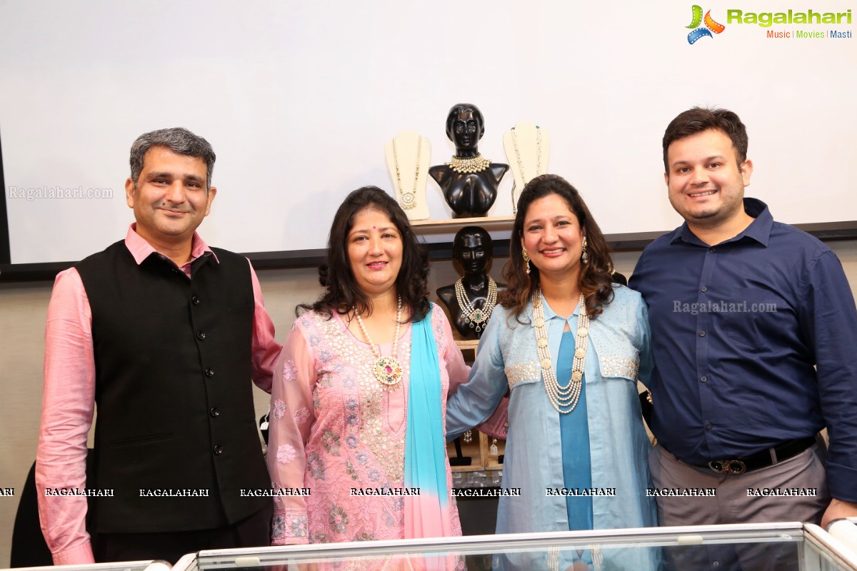 Jaipur Gems And Jewels Along With Patny Jewels Conducts Unique Jewellery Exhibition at Park Hyatt