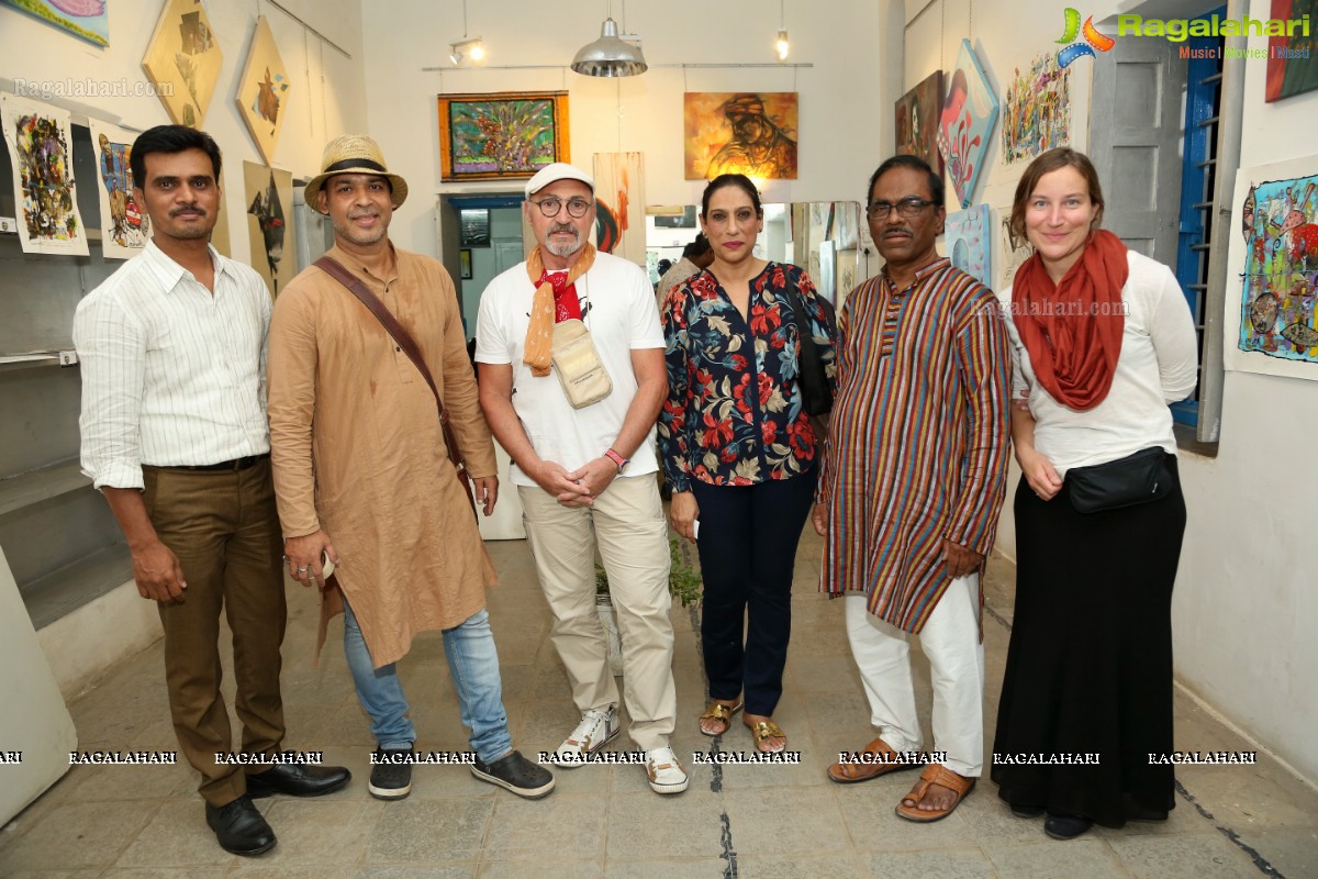 Art Show by International Artists @ Joyess Art Gallery