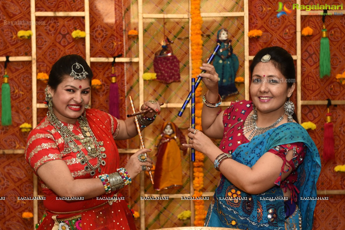 KLC Garba Festival - An Afternoon of Dancing, Fun and Food at ITC Kakatiya