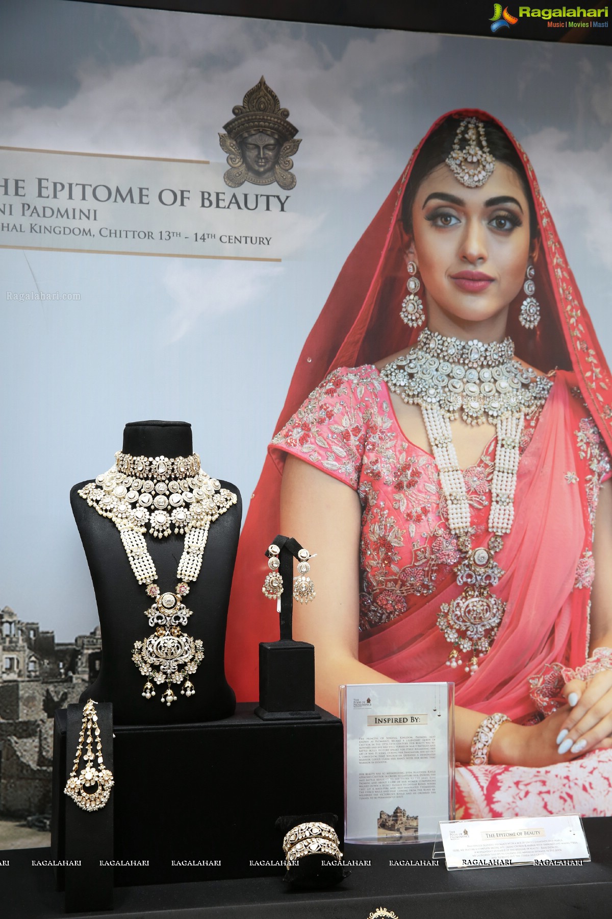 The Royal Navarathri Collection & Dolphin D3 Exhibition by Kalasha Jewels