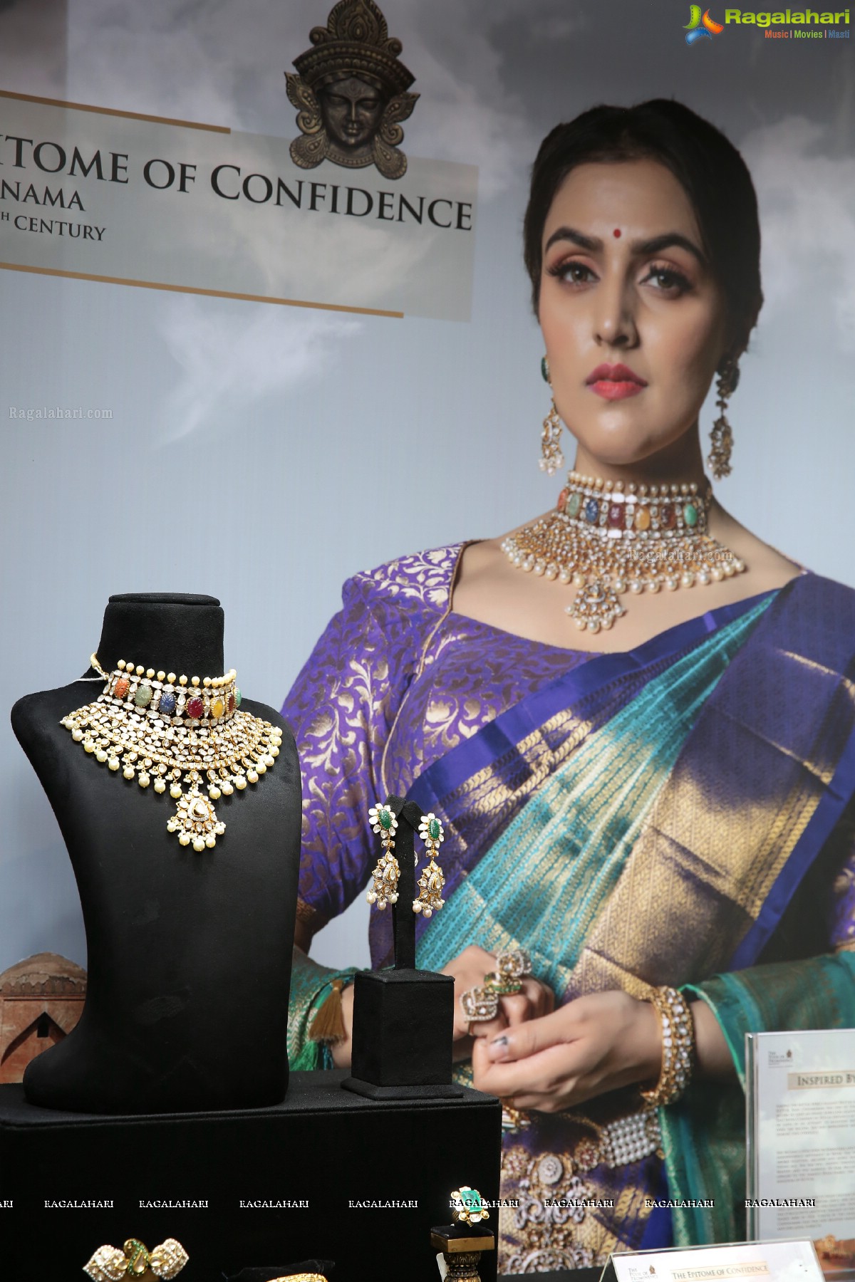 The Royal Navarathri Collection & Dolphin D3 Exhibition by Kalasha Jewels