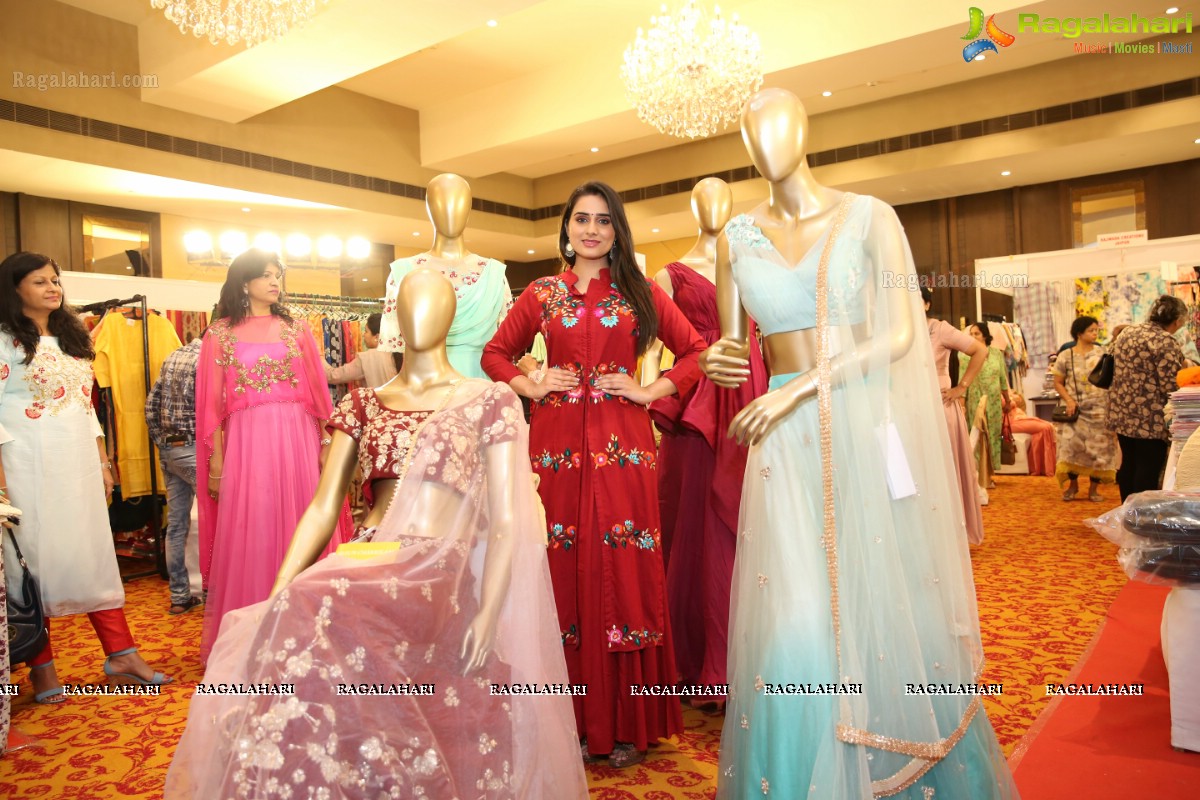 Grand Launch Of D' Trunk Show 2018 BY Khwaaish