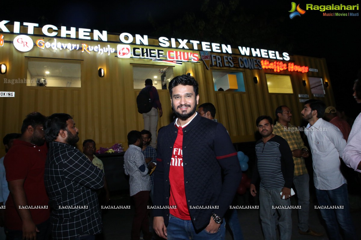 Kitchen on 16 Wheels launches India’s Longest Food Truck in Hyderabad