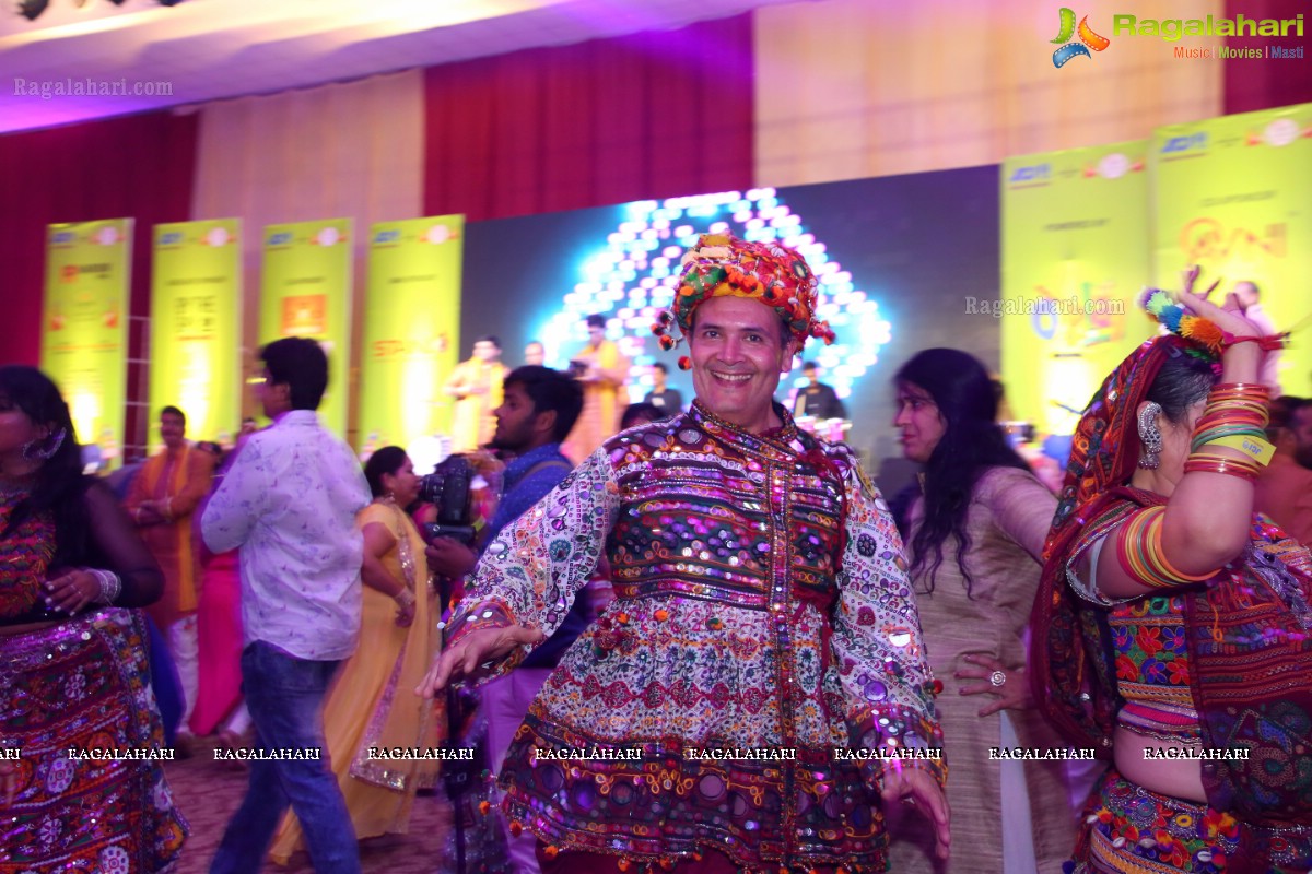 Legend Navaratri Utsav 2018 (Day 1) @ SNC Conventtion, Attapur