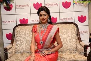 Manepally Jewellrs 128 Year Celebrations & Utsavi Collection